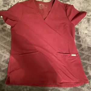 Figs Maroon Scrub Set